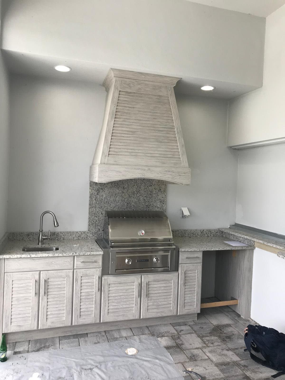 Custom outdoor kitchen cabinetry - Master Cabinets