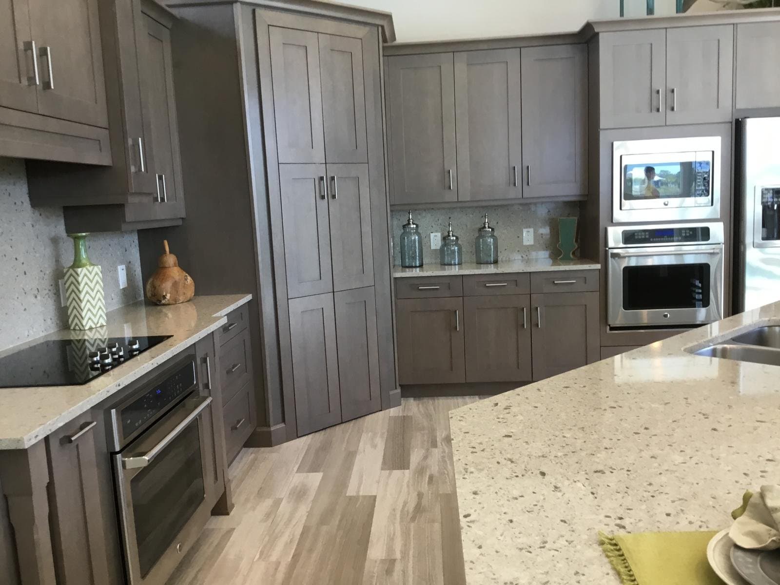 Gray custom kitchen cabinetry - Master Cabinets