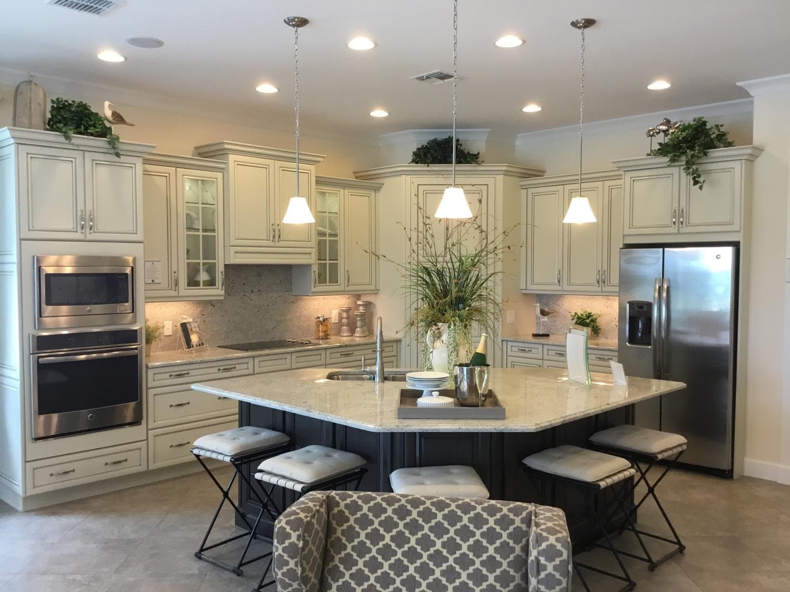 Luxury kitchen remodel - Master Cabinets